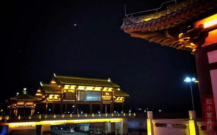 中山红博城夜景 中山红博城夜景