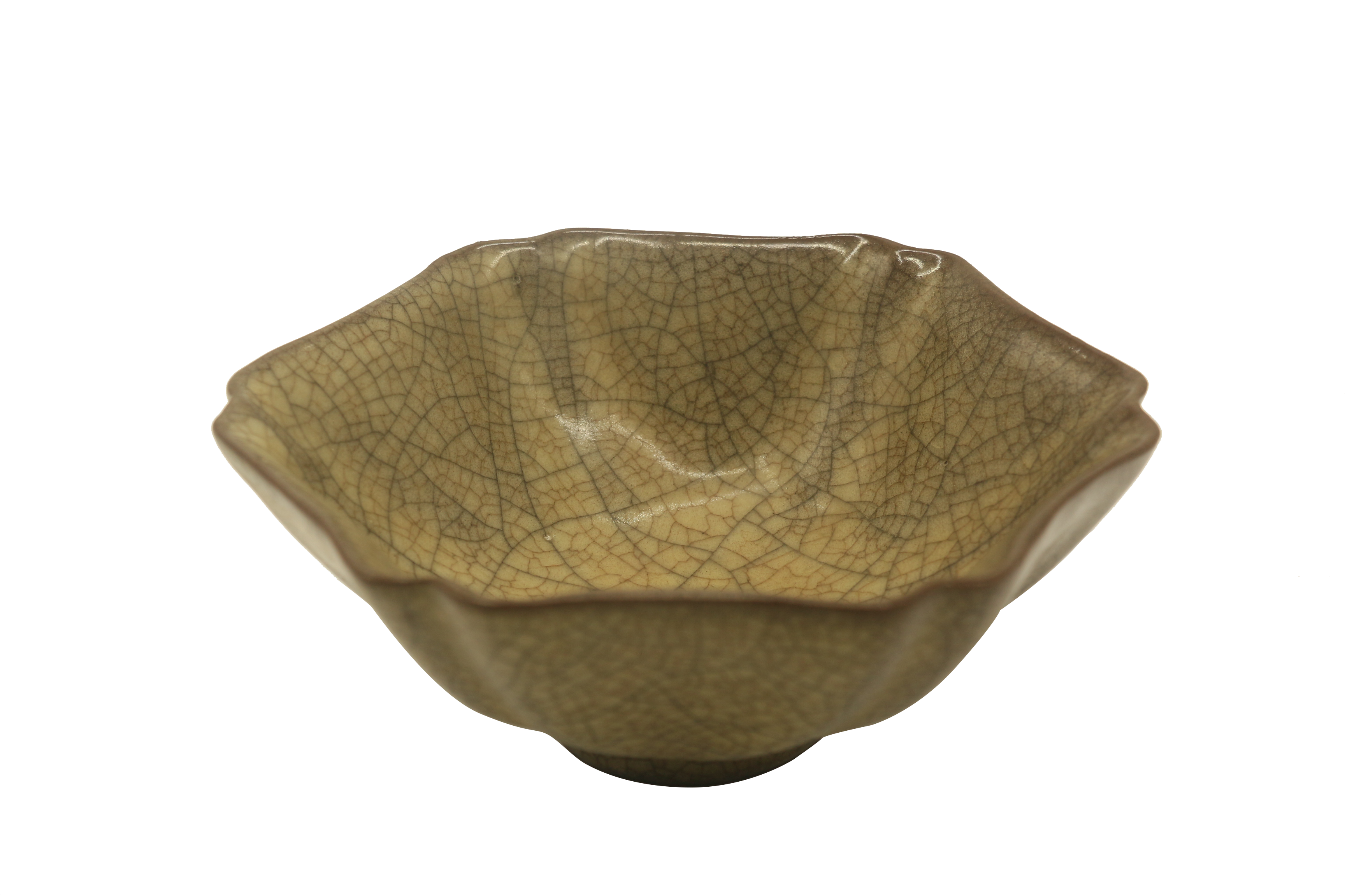 宋代官窑花口碗